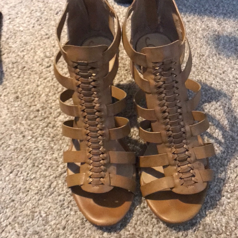 American rag wedge sandals